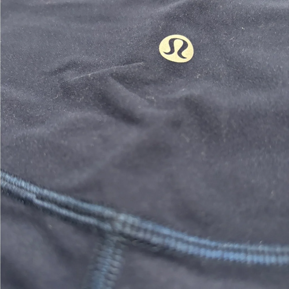 Lululemon Align High-Rise Short 4” Buttery Soft Nulu Like New true navy sz 10 - Picture 6 of 10